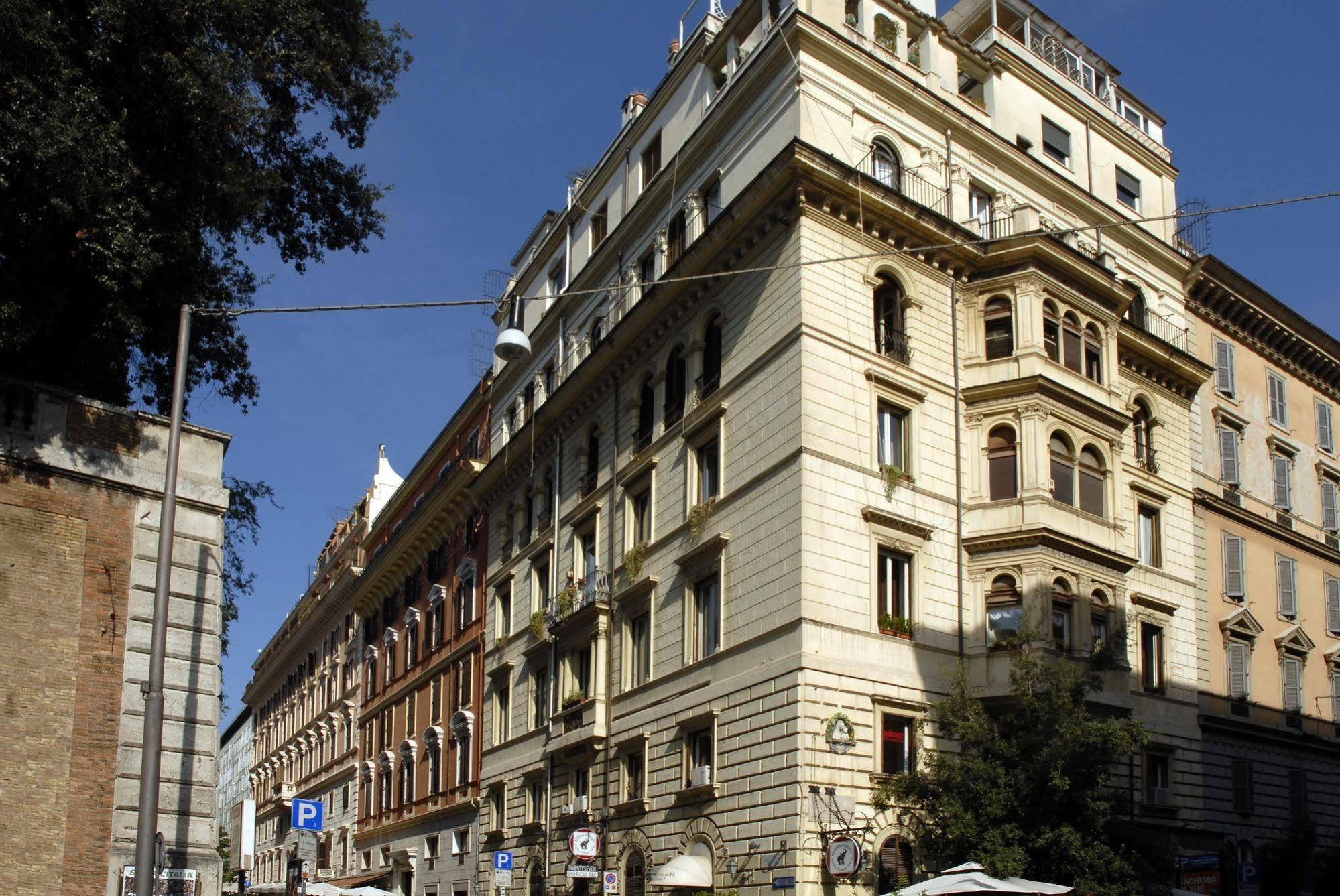 Apartments Aurora - Rome — Photos 1